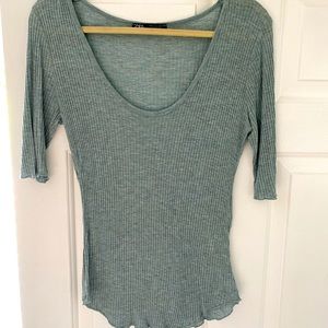 Zara 3/4 sleeve shirt green